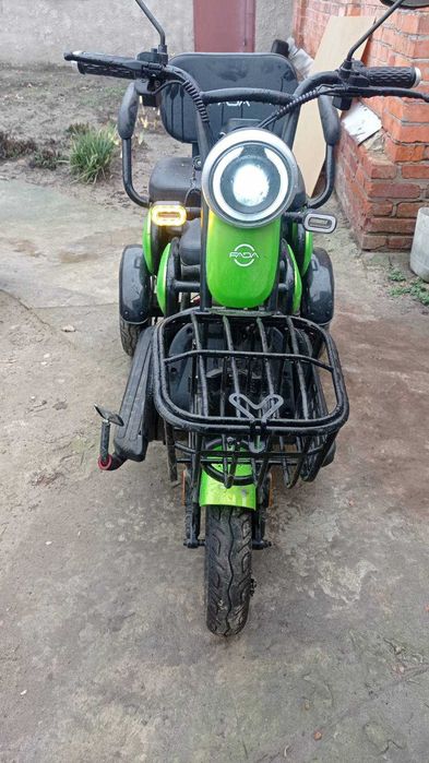 Продам электроскутер трехколесный FADA состояние на 4 из 5