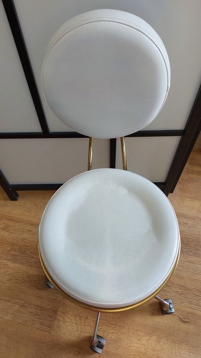Taboret kosmetyczny H5