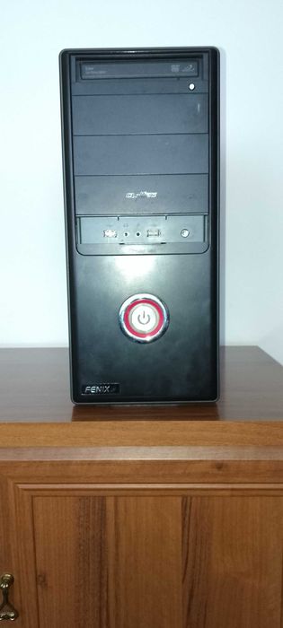 Komputer stacjonarny Athlon 7750 2,7 GHz, 4GB RAM, Radeon HD 3650 1 GB