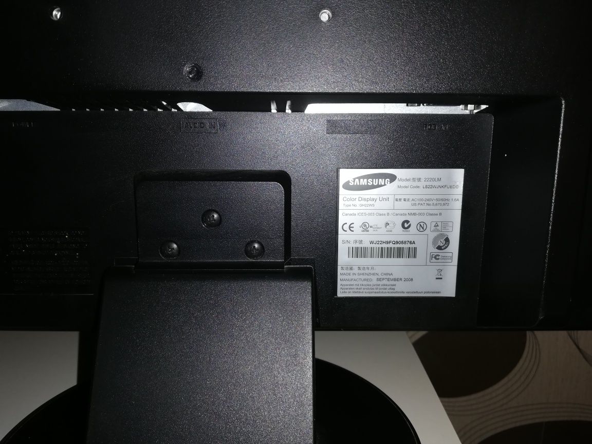 Monitor Samsung 22 cale