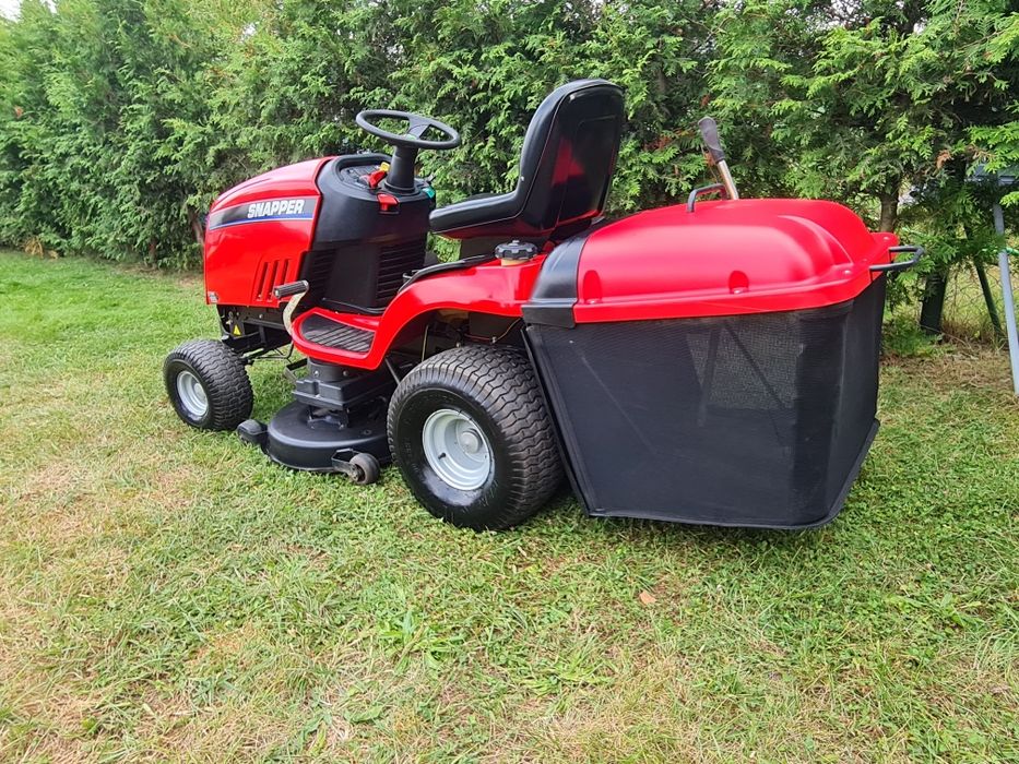 Piękny profesjonalny traktorek kosiarka SNAPPER 19 KM pompa oleju Duży