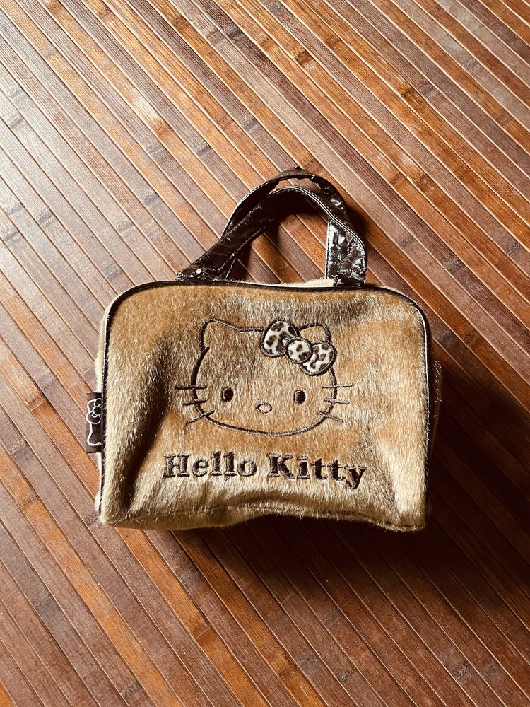 Bolsa da marca Hello Kitty OPORTUNIDADE