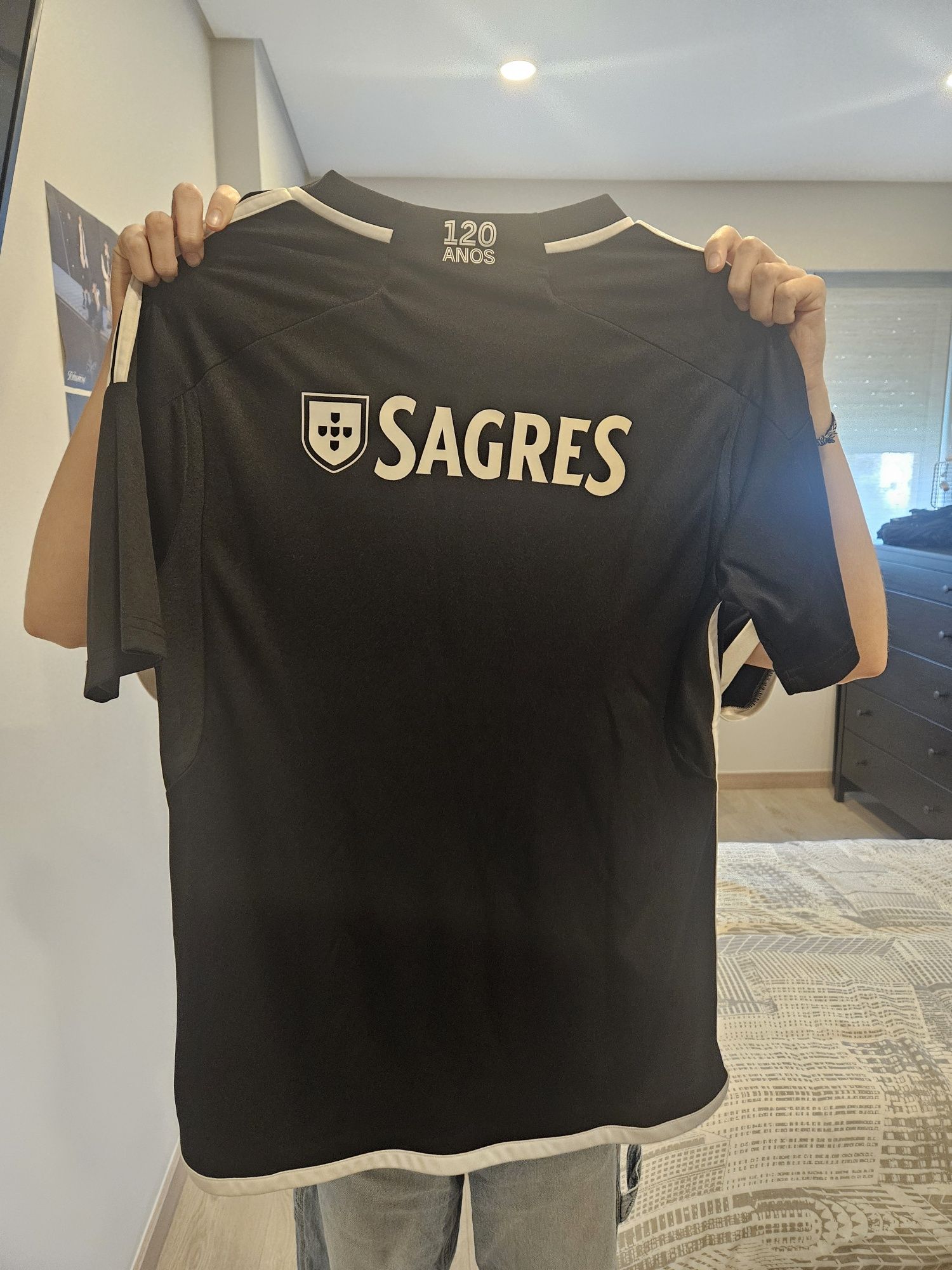 T-shirt oficial do Benfica (13-14 tamanho)