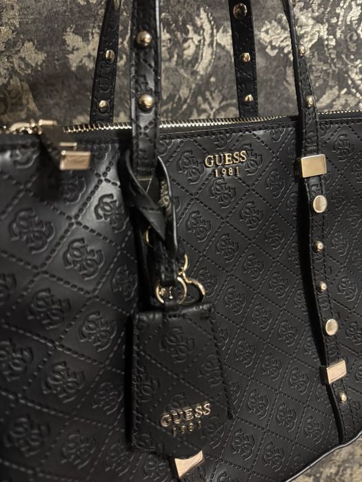 Кожаная сумка шкіряна guess