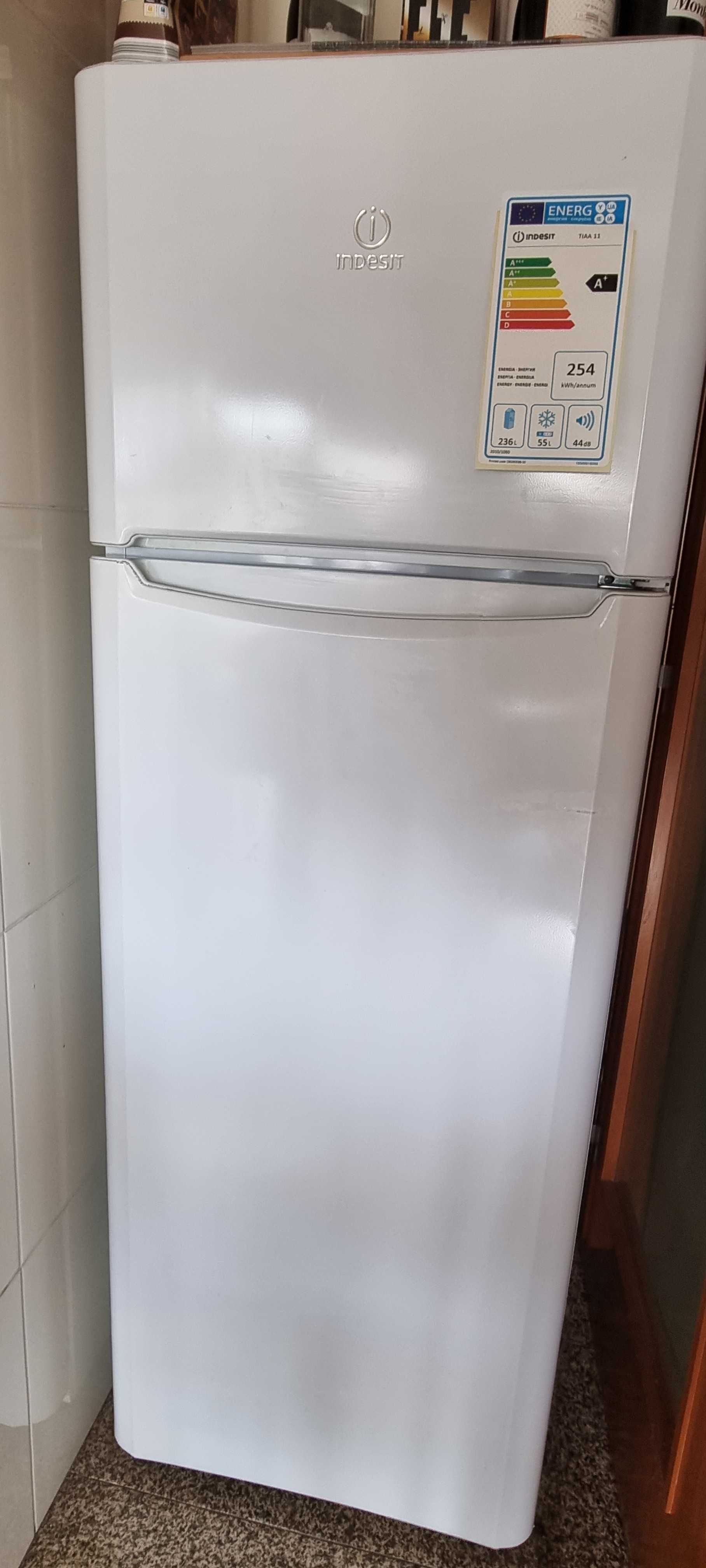 Frigorifico Indesit usado