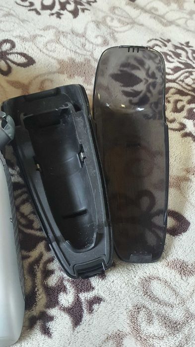 Отличную электро бритву Philips в комплекте недорого.