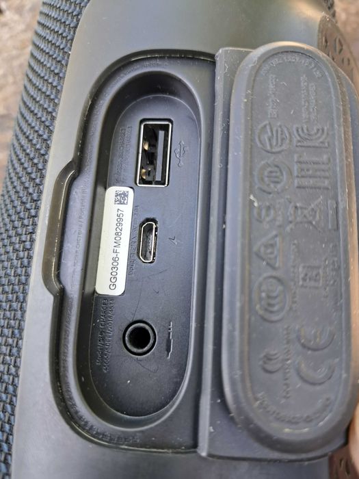 блютуз колонка JBL CHARGE - 3 Як нова