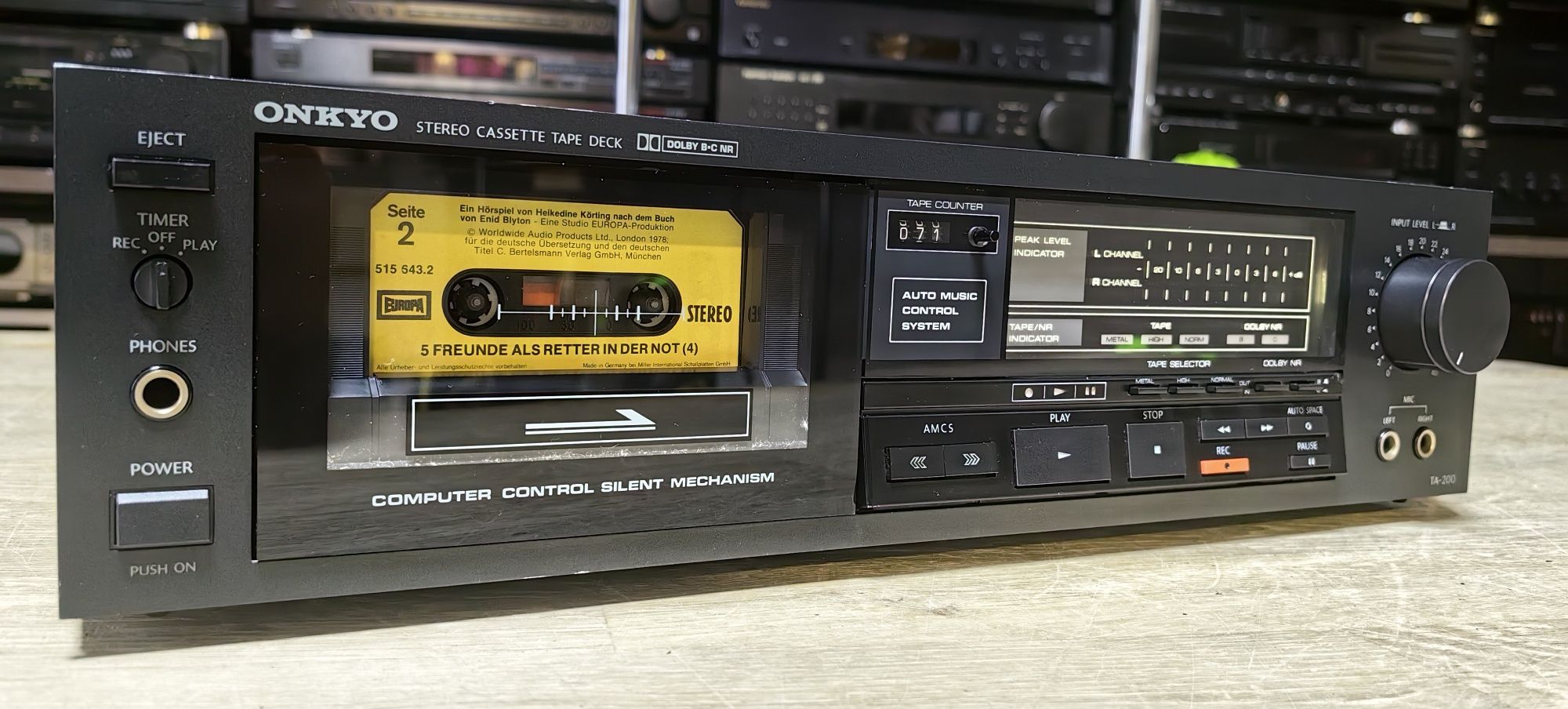 Касетний програвач Onkyo TA-200