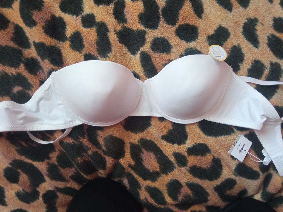 Бюстгальтери Push up