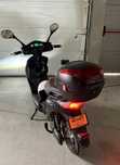 Neovolt runner 250W (scooter elétrica)