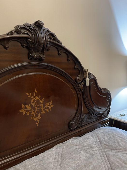 Cama , colchao e estrado bom estado !