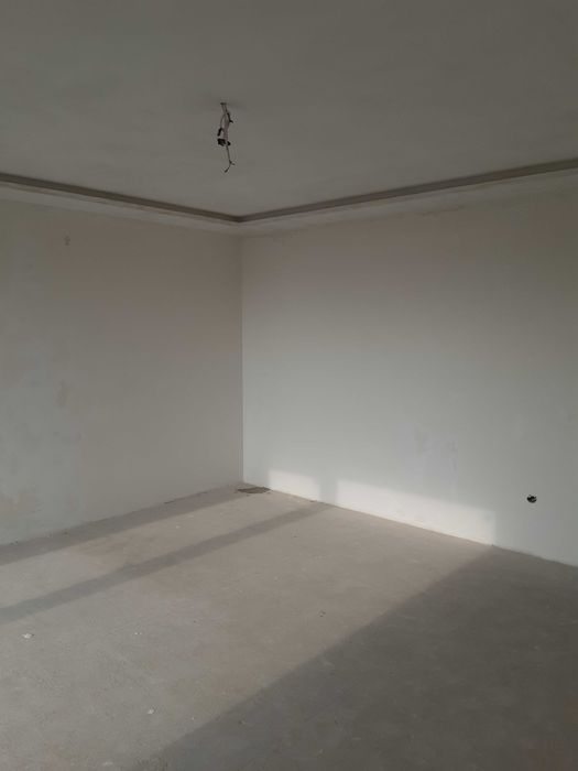 Продам стильный современный 2-хэт дом с бассейном