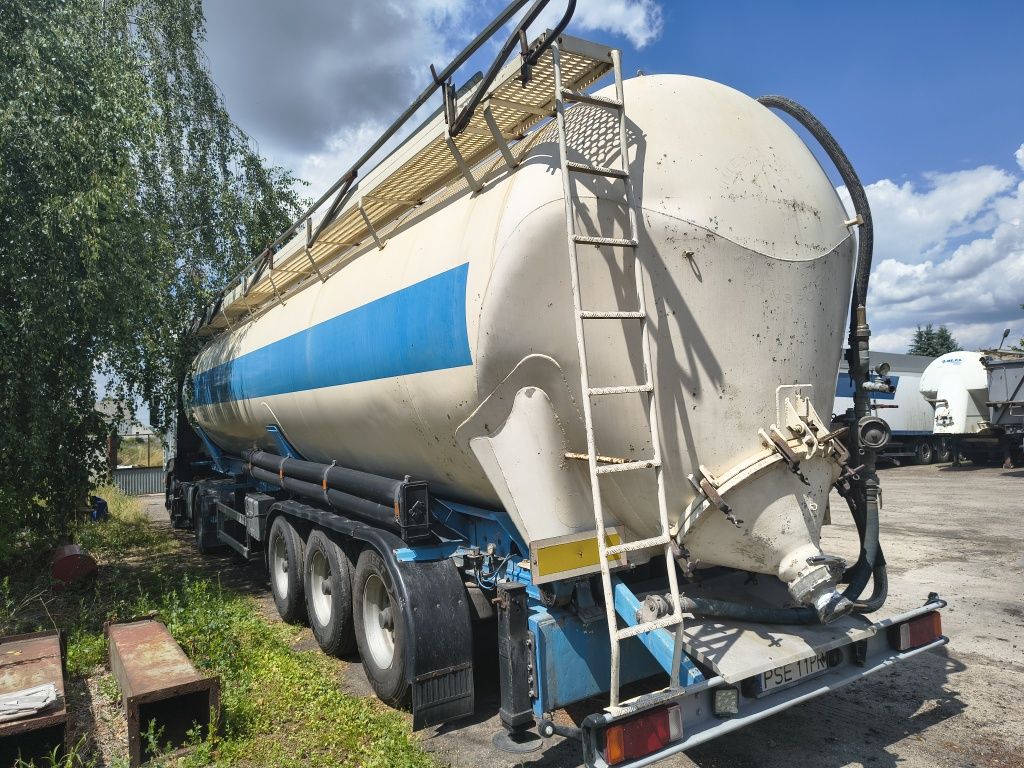 Spitzer feldbinder silos  z dozorem