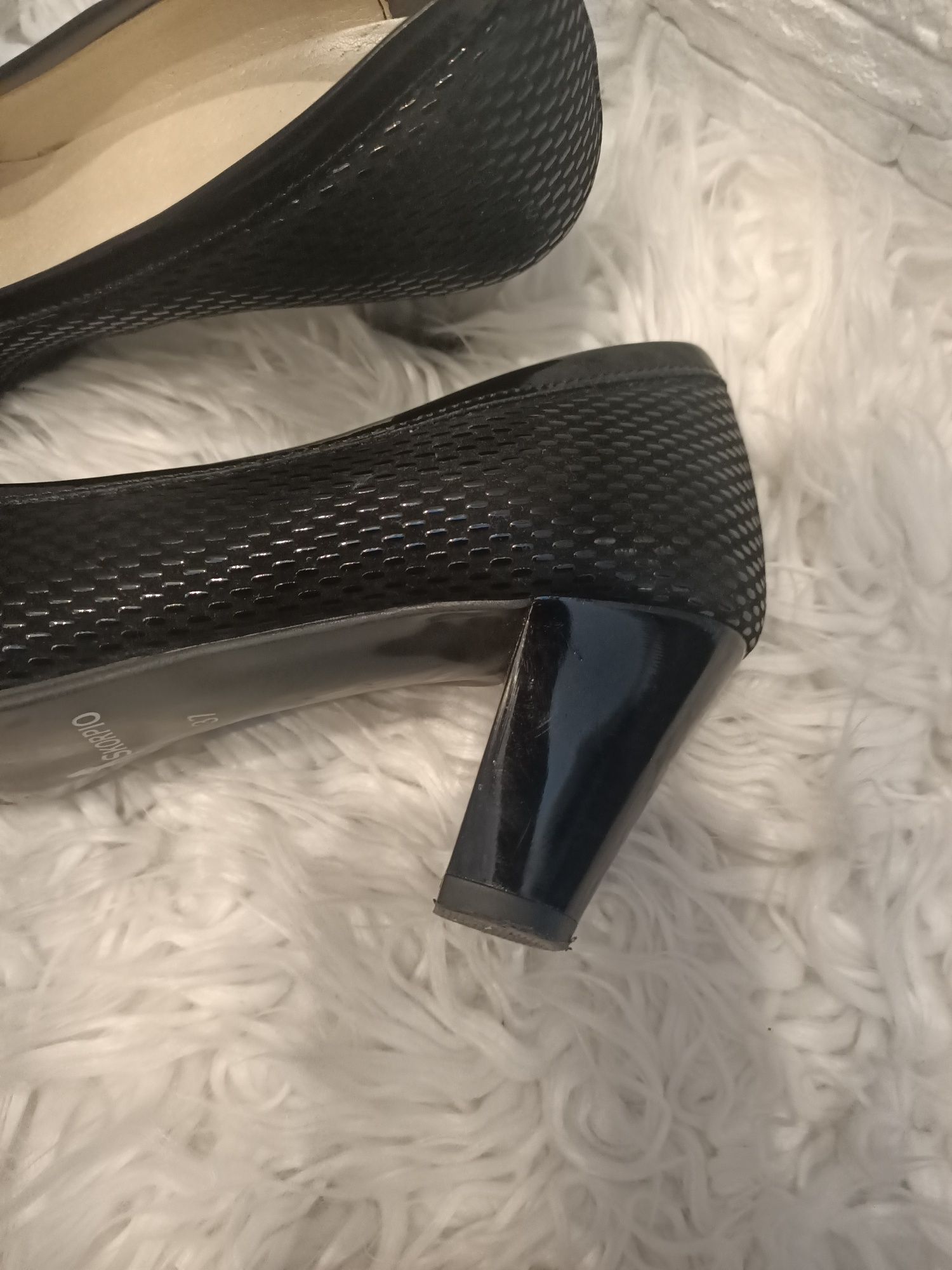 Buty damskie -pantofle rozmiar 37