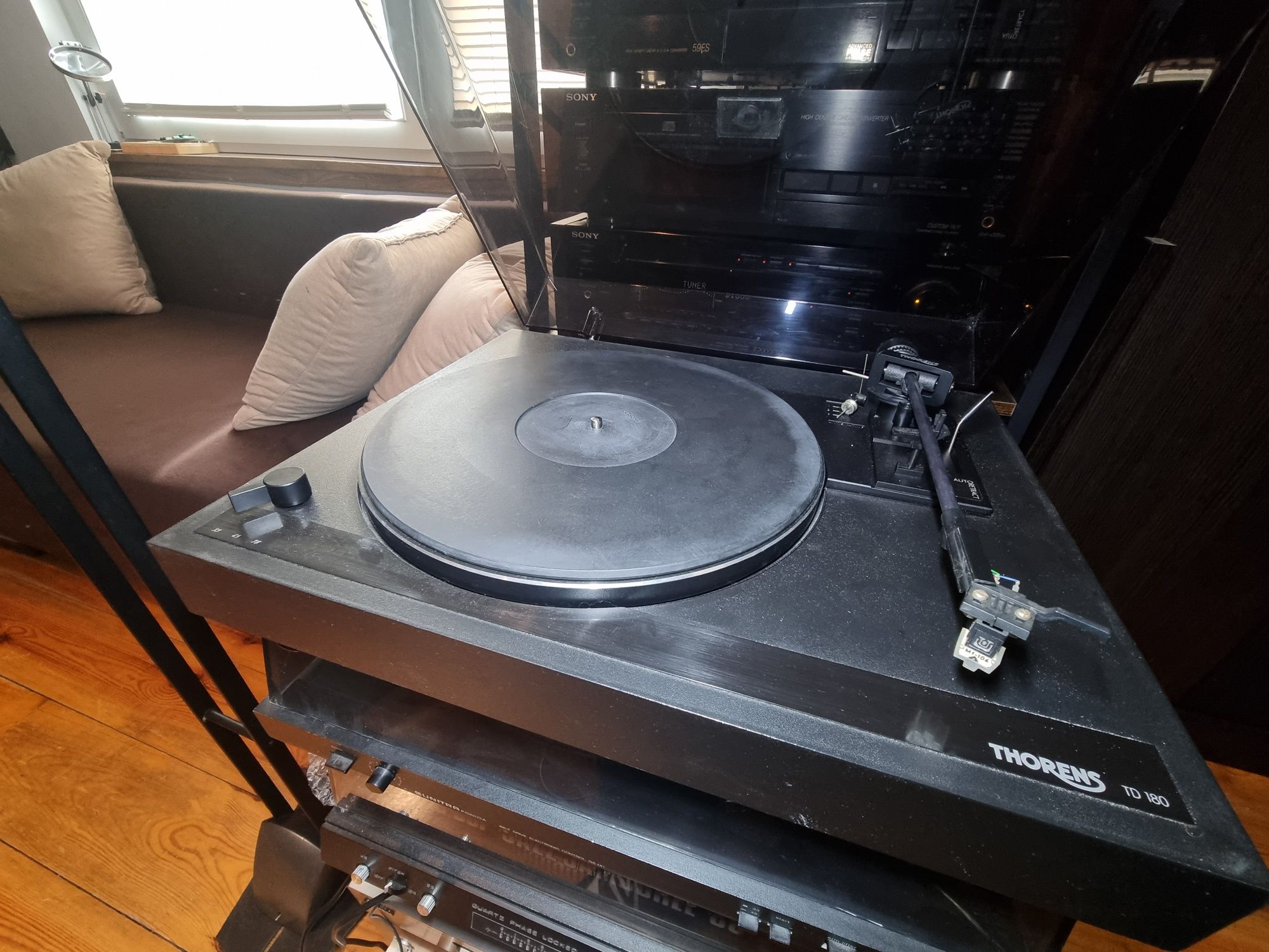 Gramofon thorens td-180