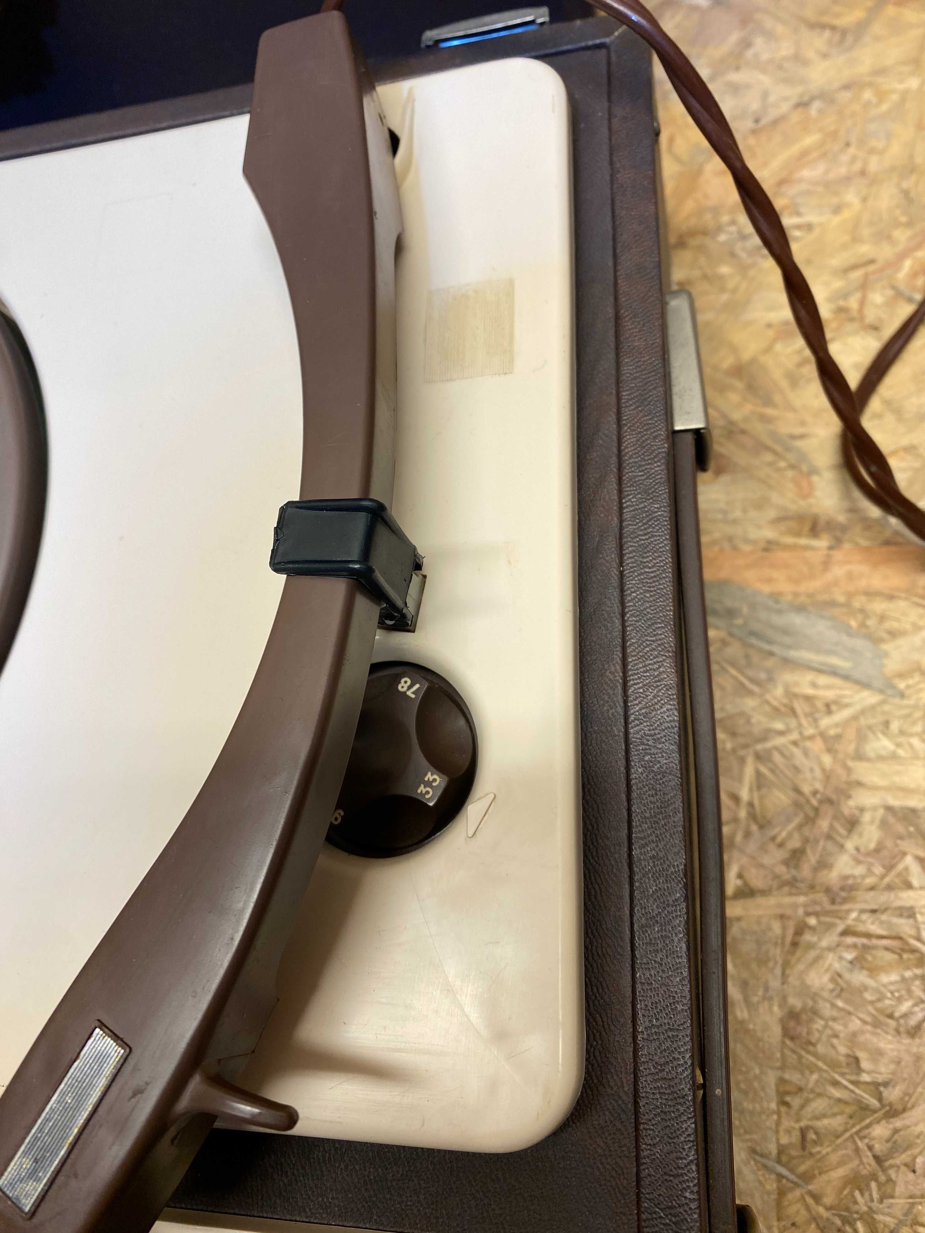 gramofon Dual Kosmophon 1003  walizkowy kolekcjonerski (film pokazowy)