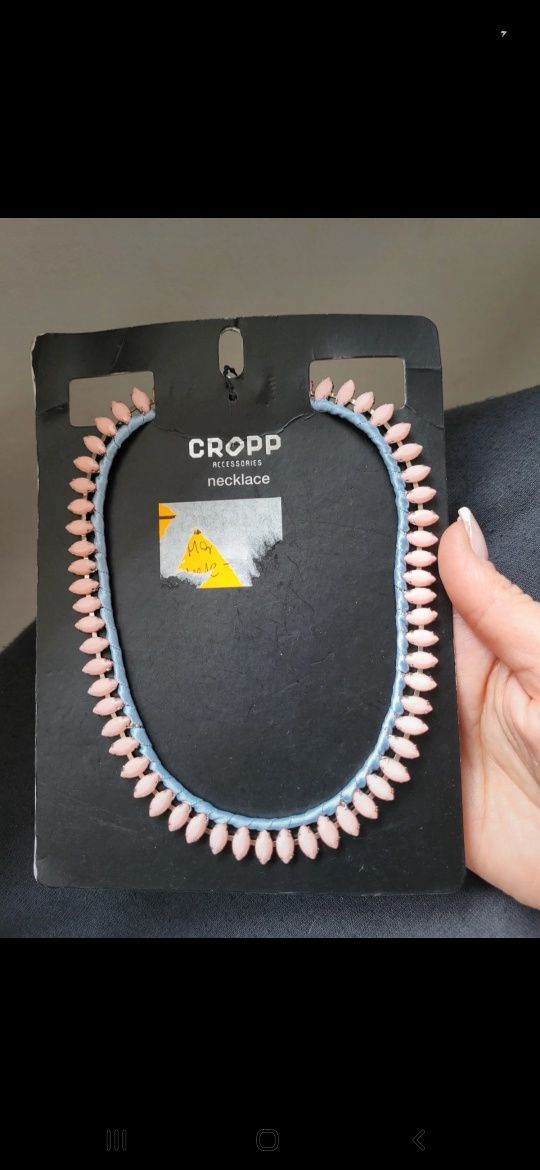 Naszyjnik Cropp róż