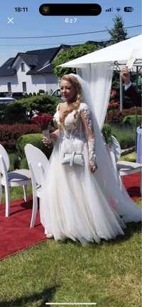 Suknia ślubna długi rękaw z siateczki