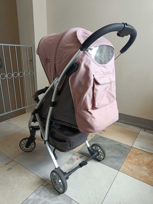 Прогулянкова коляска CARRELLO Gloria