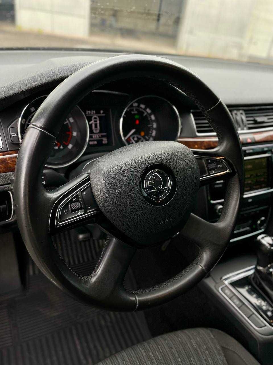 [ВНЕСОК ВІД 25%] Skoda Superb 2013 года