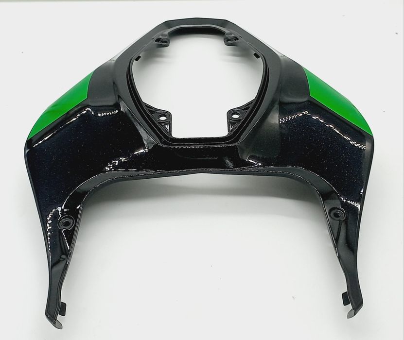 kawasaki z900 ogon zadupek owiewka czarny metalik