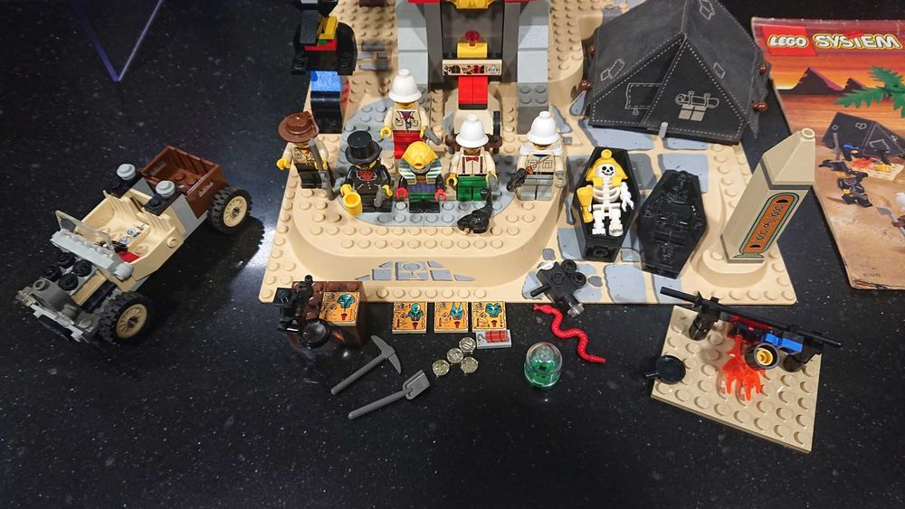LEGO Adventurers: 7418; 5978