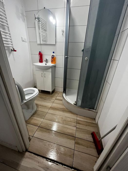 Trzypokojowe mieszkanie dla 7 pracowników Gryfice obok Lidla