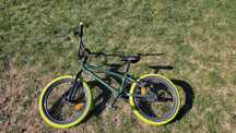 sprzedam Rower BMX dziecięcy Btwin w dobrym stanie - odbiór osobisty