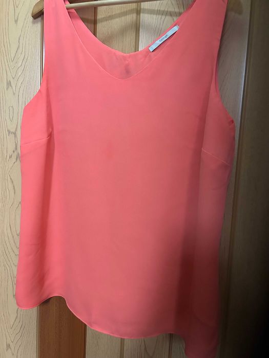 Bluzka koralowa  na szerokich ramiączkach  rozm. 44