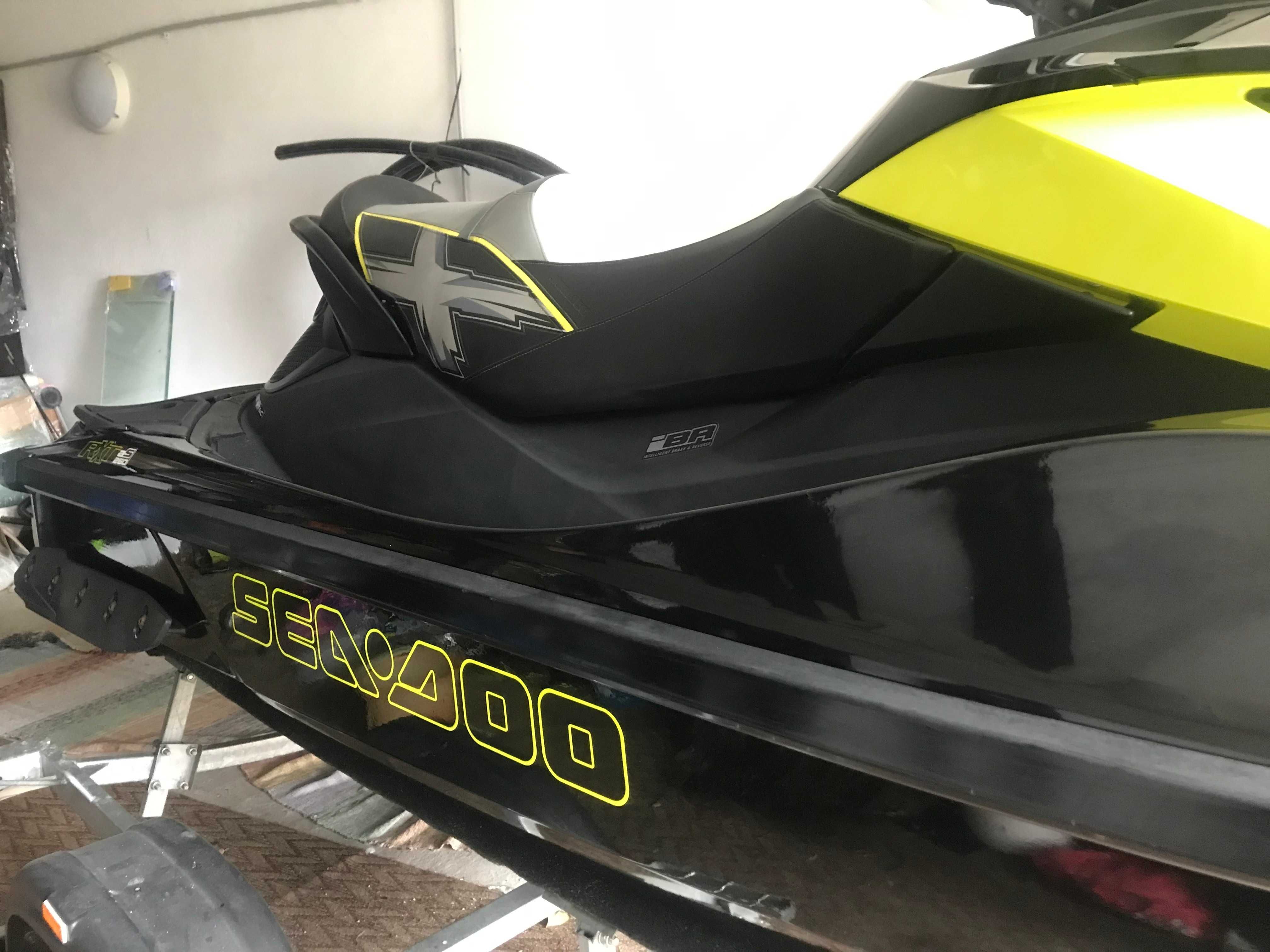 Гидроцикл BRP Sea-doo RXT-X as260 в отличном состоянии возможен ОБМЕН!