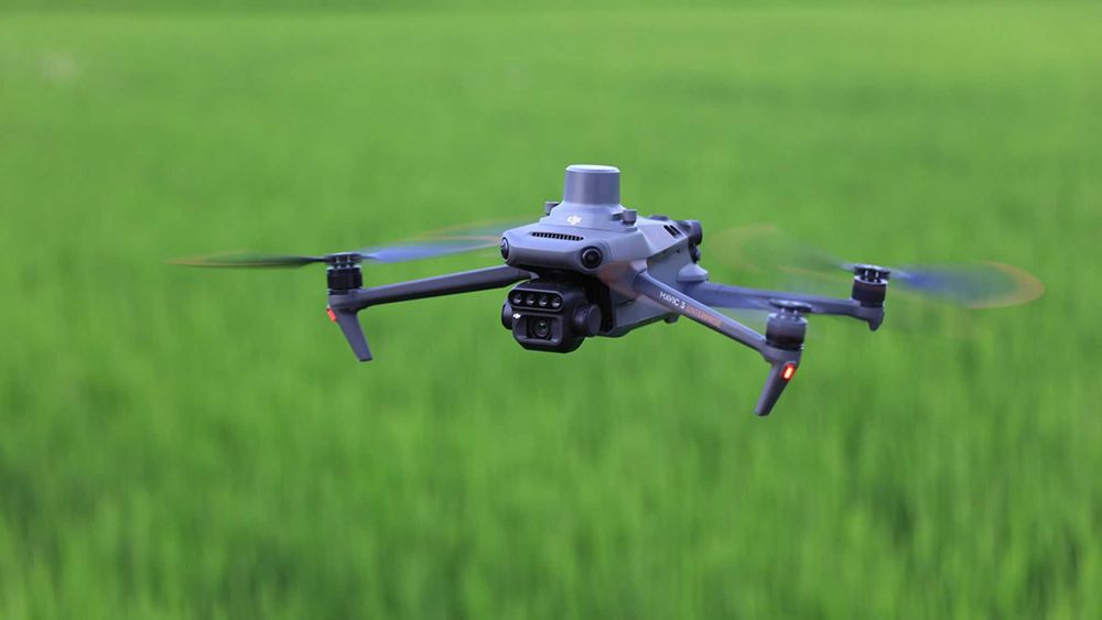 Квадрокоптер DJI Mavic 3M Enterprise Multispectral EU