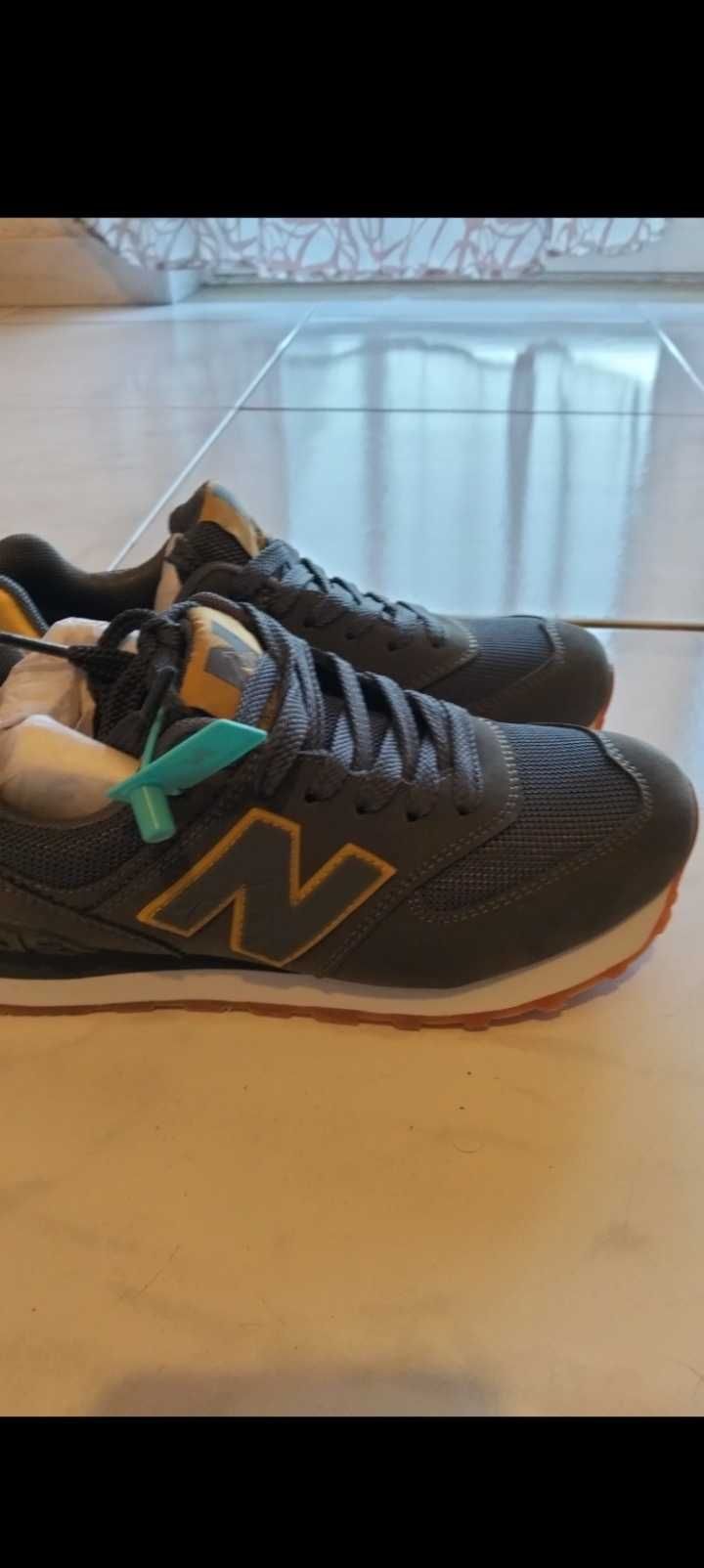 Tênis  n.36novos com etiqueta, nunca usados