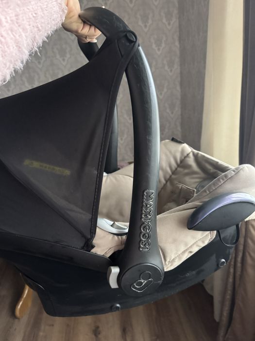 Автокрісло Maxi Cosi CabrioFix