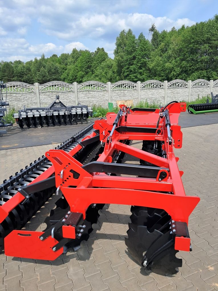 Brona talerzowa 6 metrów, talerzówka 6m firmy WOLF-MET hydrauliczna