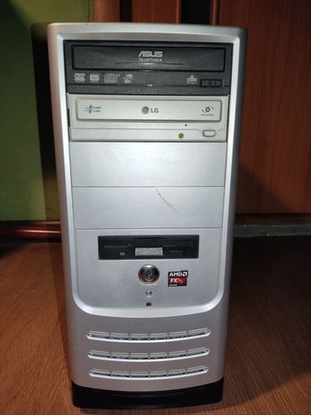 Комп'ютер. FX4300, 4GB DDR3, GT520 1GB, HDD 320GB