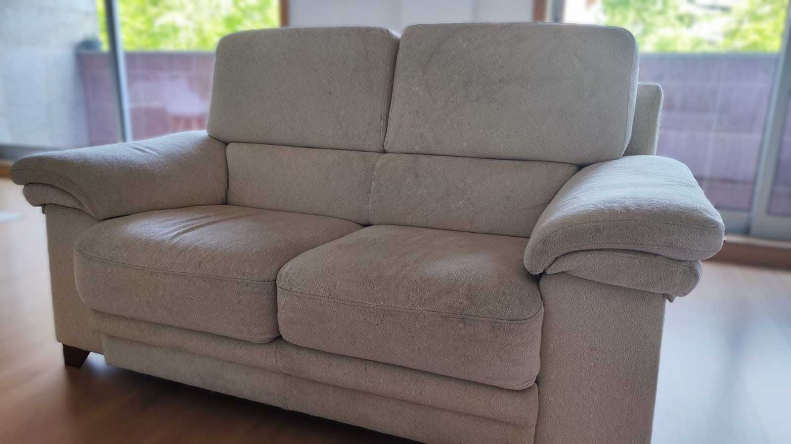 Sofás 2 Lugares Super Confortáveis