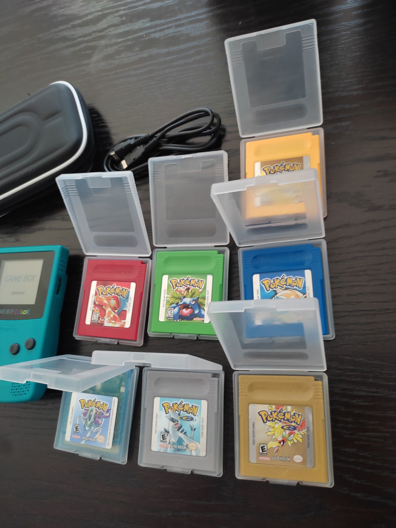 Pack Gameboy color azul com 7 jogos Pokémon cabo link e bolsa