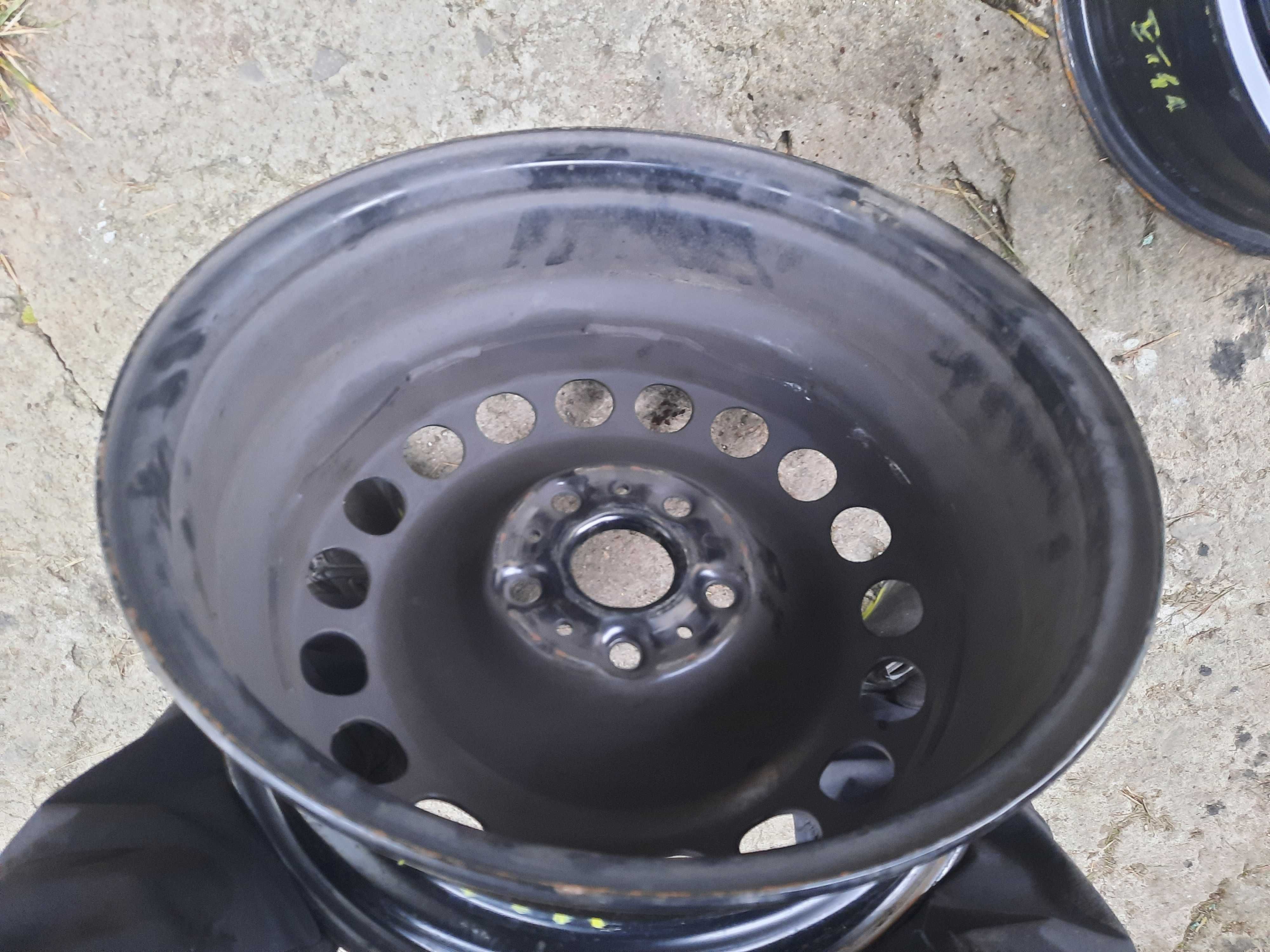 Oryginalne felgi stalowe VW AG 16" 5x112x57,1 ET 41 Passat Superb