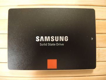 Samsung  512GB SSD 850 PRO