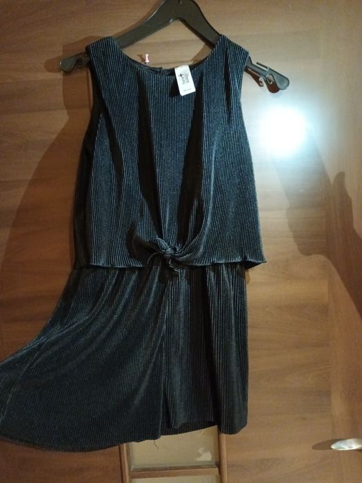 Zestaw ciuchów 146/152