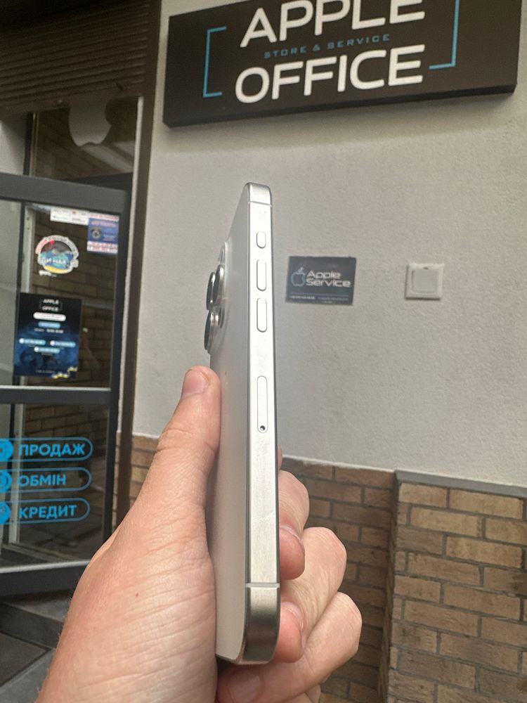 iPhone 15 Pro 128Gb White Titanium