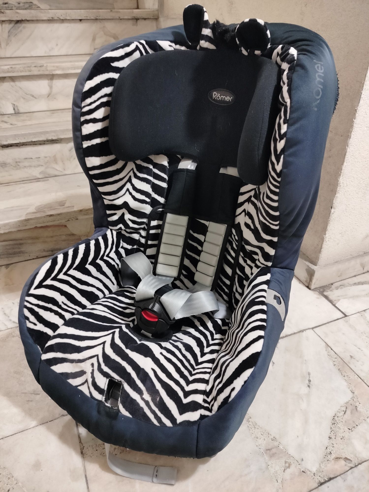 Fotelik Britax & Römer KING plus zebra 9-18 kg