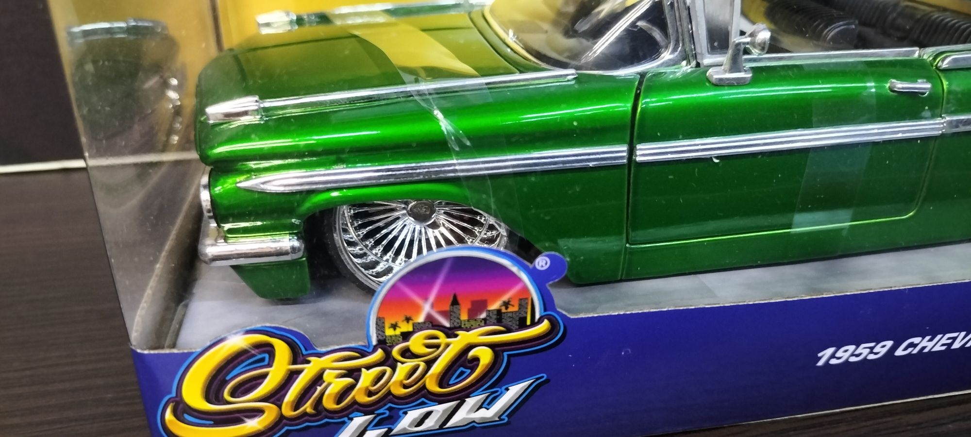 Jada Toys 1/24 Chevrolet Impala 1959 Street Low Green