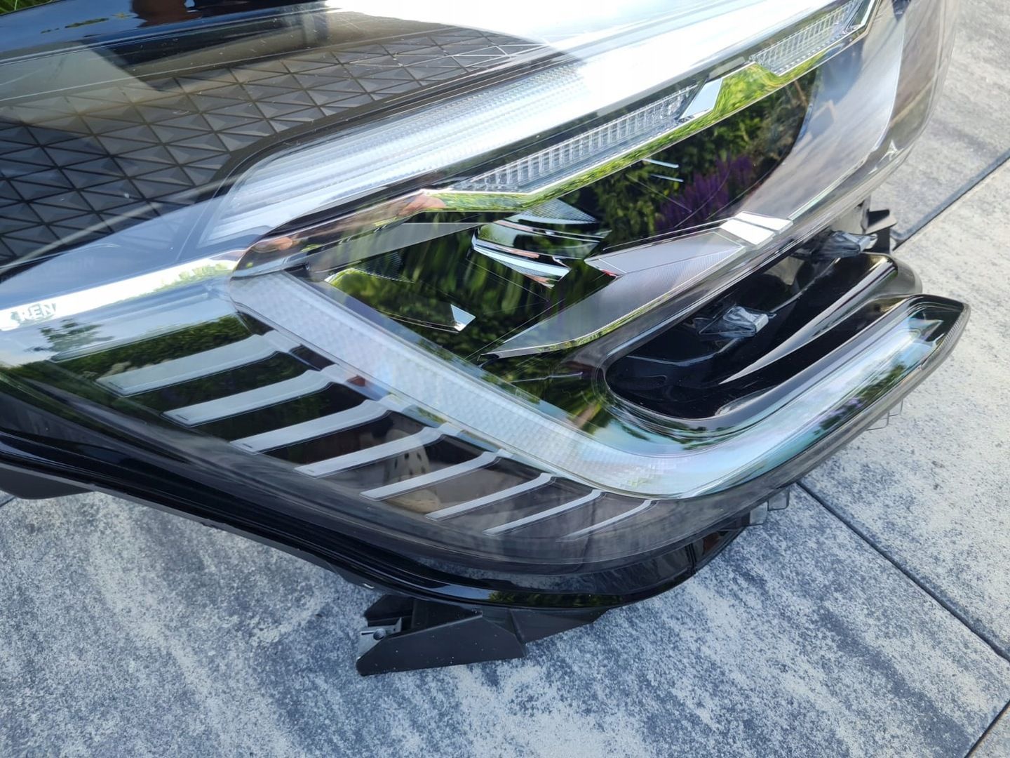RENAULT CAPTUR II 2 Kompletna Lampa prawa przód Full Led Pure Vision