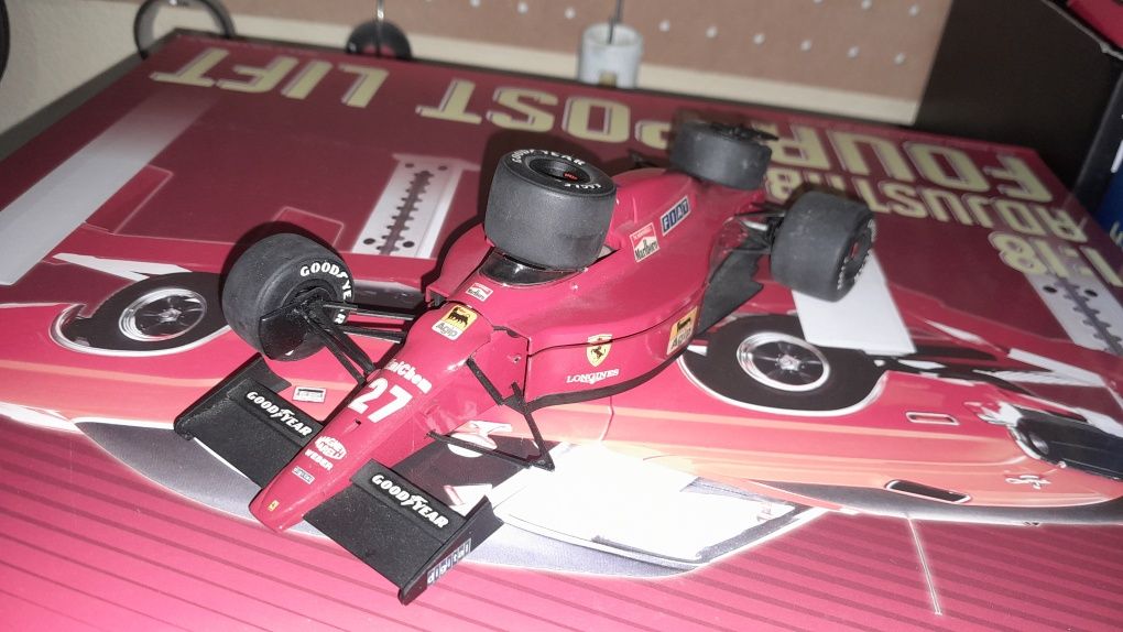 Dezenas de Miniaturas Várias Escalas