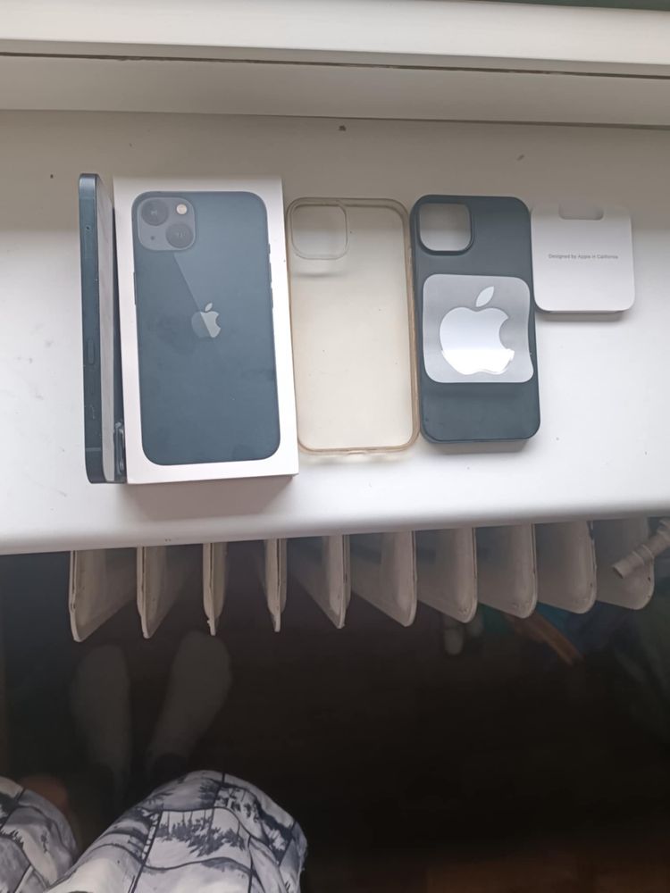 Iphone 13 128GB :)