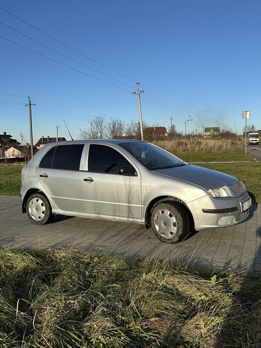 Продам шкода фабія skoda fabia 2006
