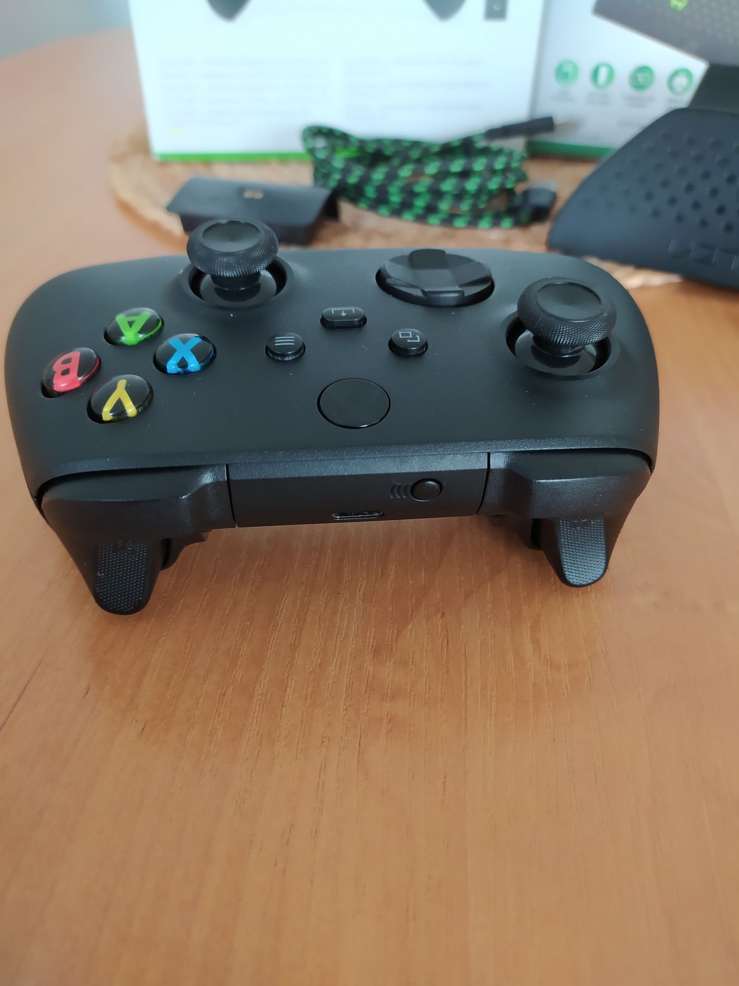 PAD Xbox Series/One+Adapter PC+Akumulatorek+Ładowarka