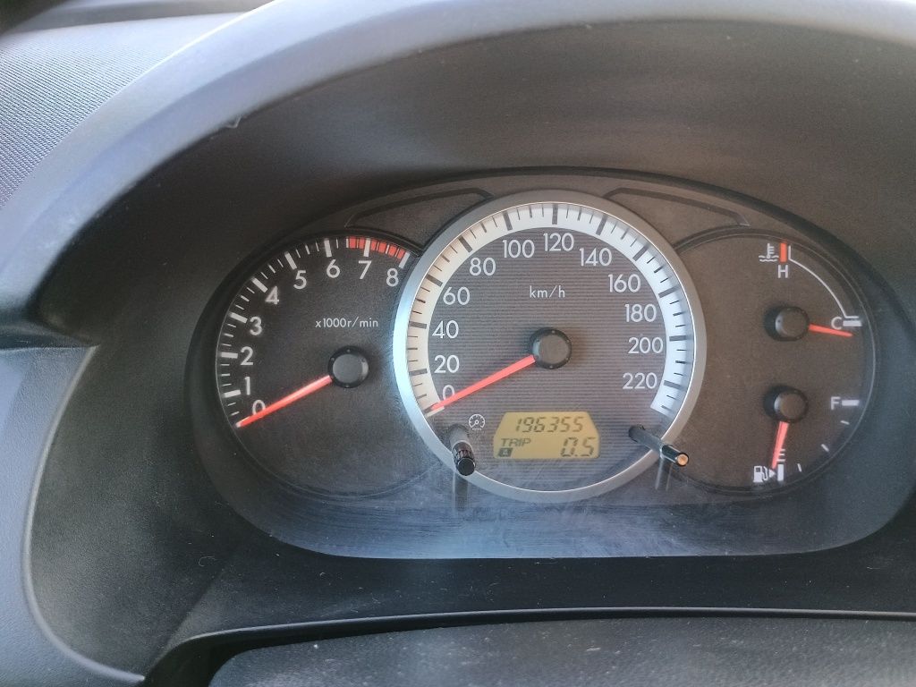 Samochód osobowy Mazd 5
