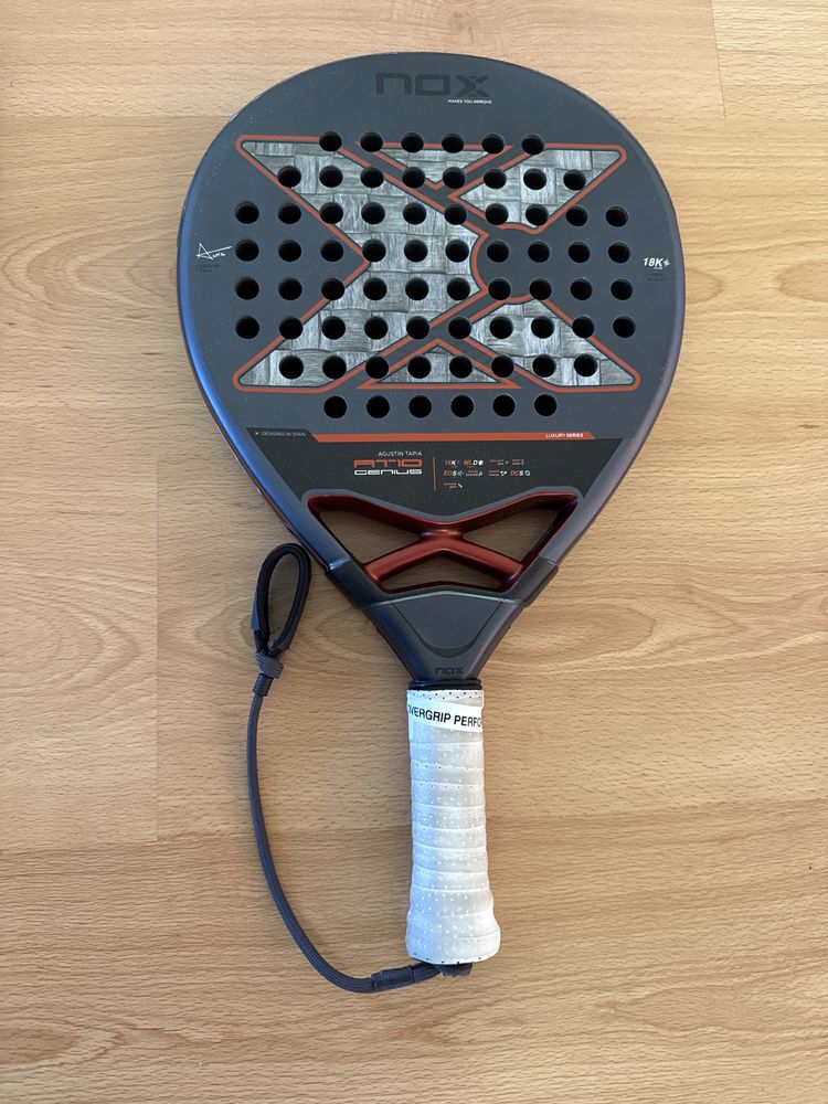 Nox padel agustin tapia at genius 18K 2025. Nova. E saco oficial.